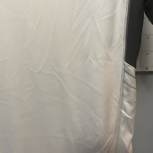 Shirt - Picture 2 of 5